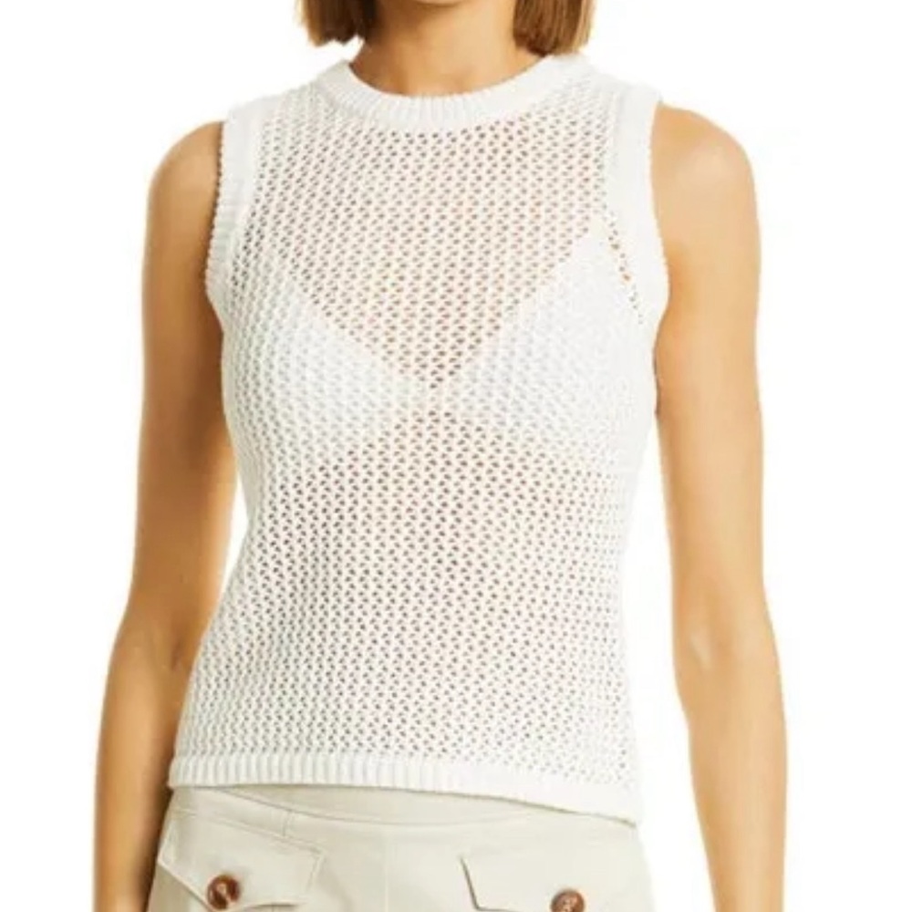 Toccin
Crochet Racerback Tank Top
Large
White